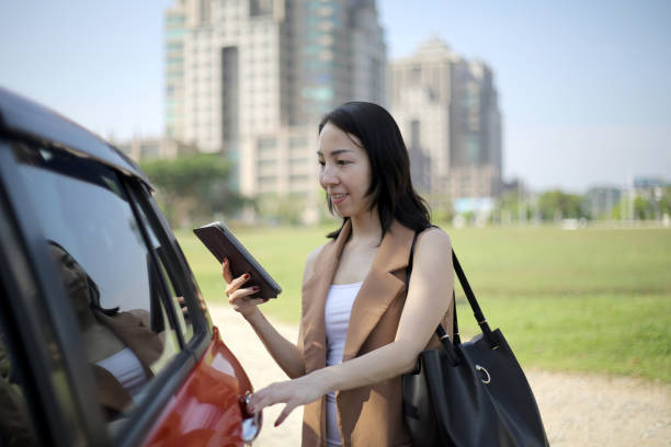 istock Corporate Woman 1312561217