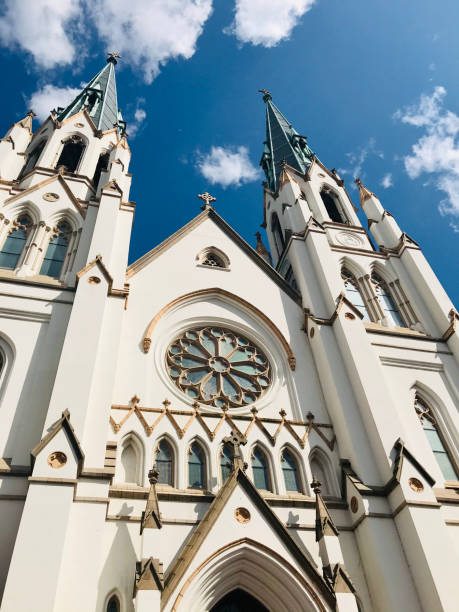 istock saint cathedral savannah georgia 1312635657