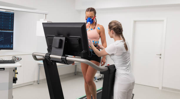 istock Female Athlete Performing ECG and VO2 test on Treadmill 1312649652