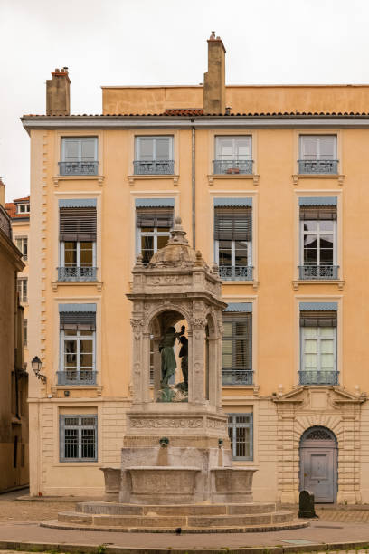 istock Vieux-Lyon, Saint-Jean fountain 1312688963