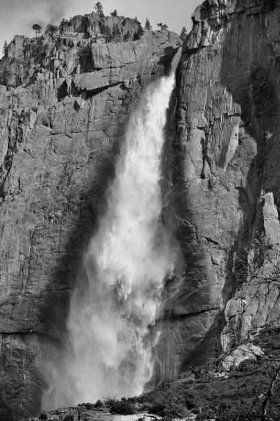 istock Yosemite Valley, California 1312699462