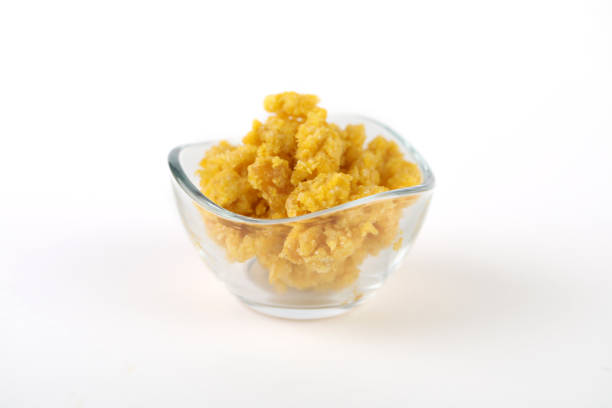 istock Hemp Floral Wax in a petri dish 1312704659