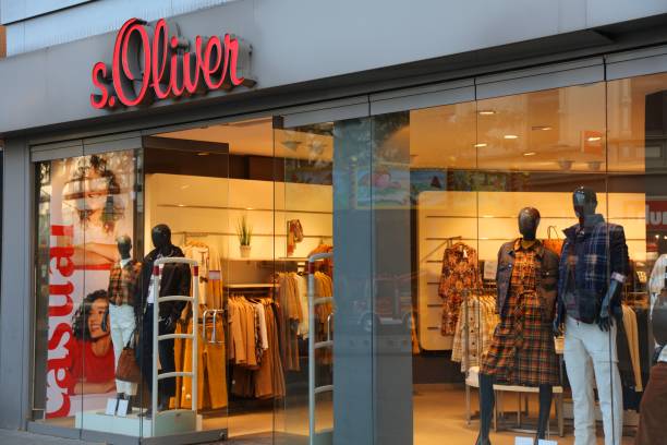 s.oliver german fashion shop - herne stock-fotos und bilder