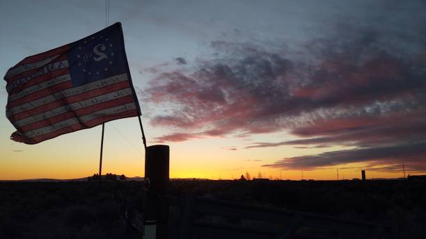 istock Sillouette of an american flag 1312844730