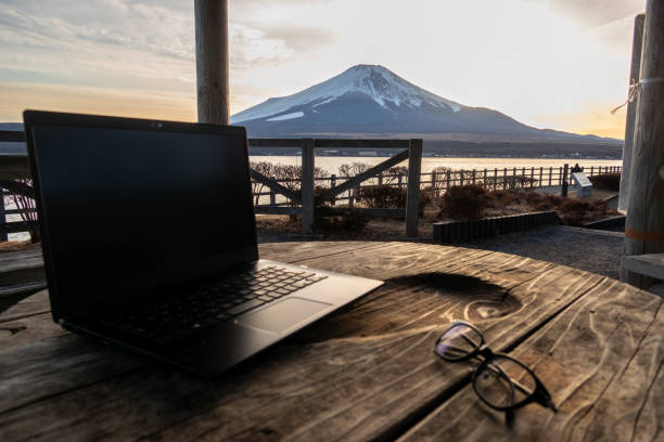 istock remote working at the foot of mount Fuji 1312912951