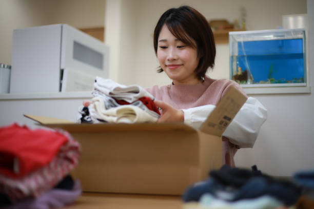 istock Woman packing 1312913153