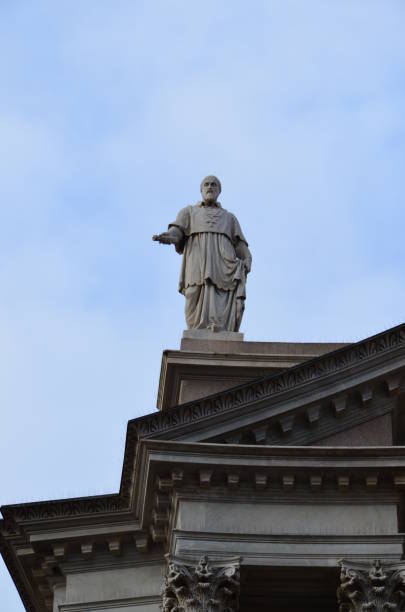 istock Two similar churches on San Carlo square - Turin 1312937672