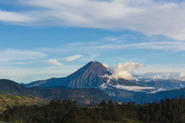 istock Tungurahua volcano view from the mountains 1312961565