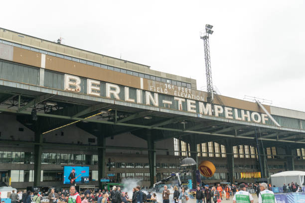 フォーミュラeprixチャンピオンシップ2019、テンペルホーフ空港、ベルリン - tempelhof ストックフォトと画像