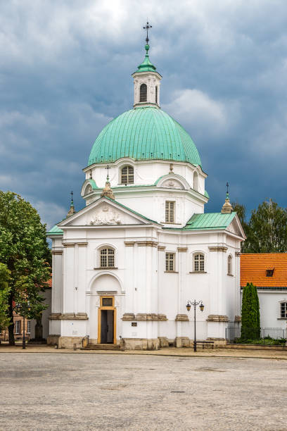 istock Warsaw streets, castle, church 1313010680