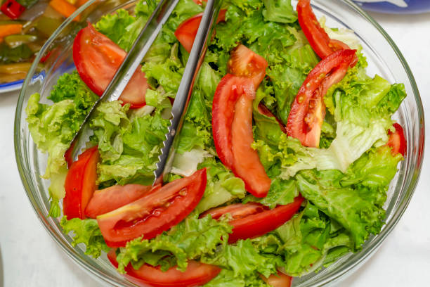 istock lettuce and tomato salad 1313050176