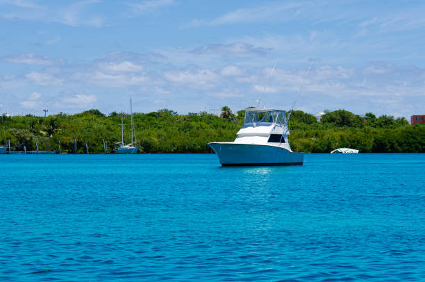 istock Hatteras boat in the mexican caribbean 1313052539