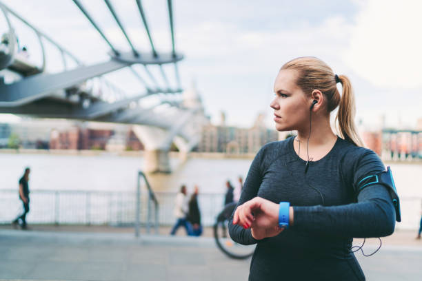 istock Sportswoman in London 1313115274