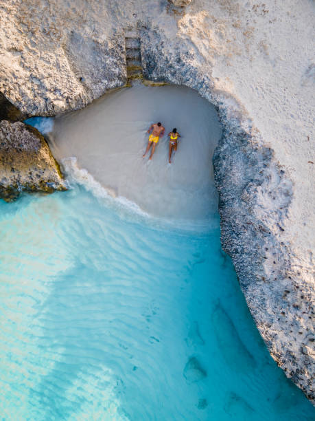 istock Tres Trapi Steps Triple Steps Beach, Aruba completely empty, Popular beach among locals and tourists, crystal clear ocean Aruba 1313139299