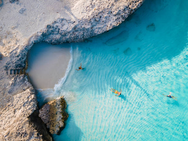 istock Tres Trapi Steps Triple Steps Beach, Aruba completely empty, Popular beach among locals and tourists, crystal clear ocean Aruba 1313139649