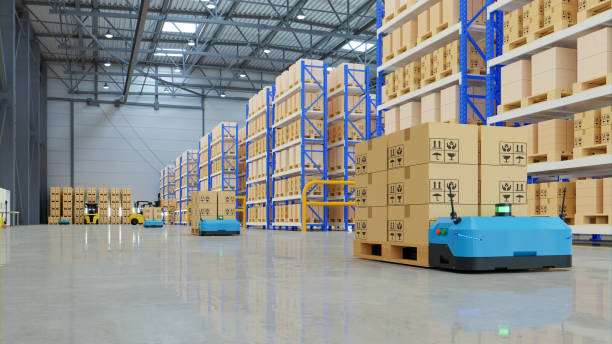 robots efficiently sorting hundreds of parcels per hour,pallet lifter agv. - independence imagens e fotografias de stock