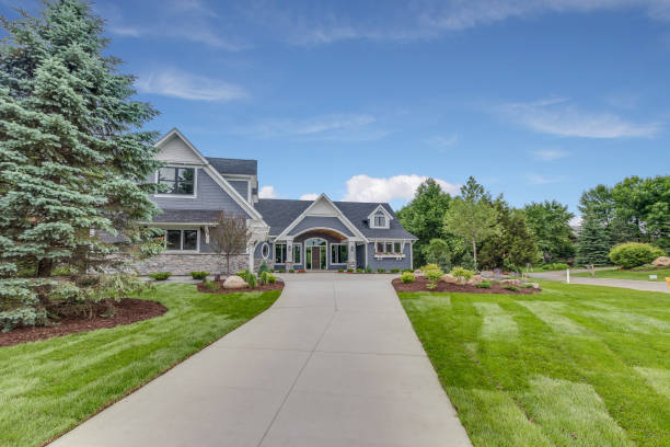 istock New home with long driveway 1313221607
