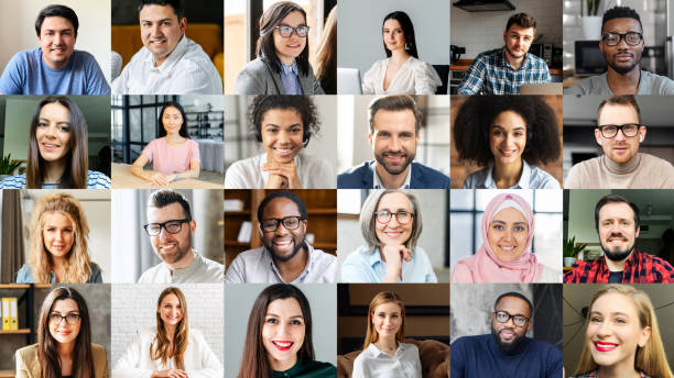 画面上の多様な従業員のオンライン会議 - オフィス　イメージ ストックフォトと画像