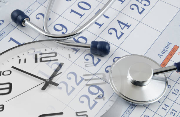stethoscope on calendar page, collage with clock - appointment reminder doctor calendar imagens e fotografias de stock