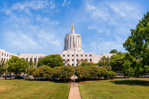 istock Salem, Oregon, USA at the State Capitol 1313310001