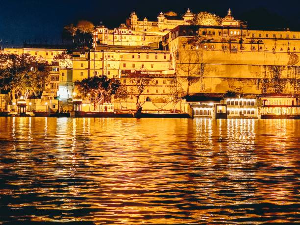 istock City Palace in Udiapur 1313317577