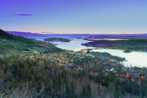 Steinsfjorden, una rama del lago Tyrifjorden situada en Buskerud, Noruega. Vista desde Kongens Utsikt (Royal View) photo