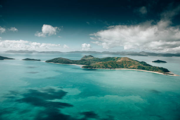 istock Whitsunday islands aerial view 1313358943
