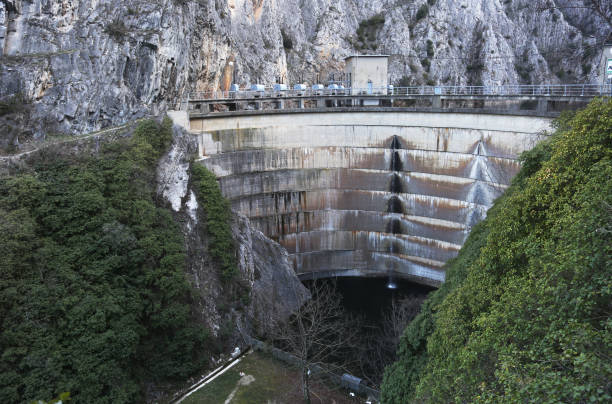 istock Dam at Matka Canyon in Skopje 1313376661