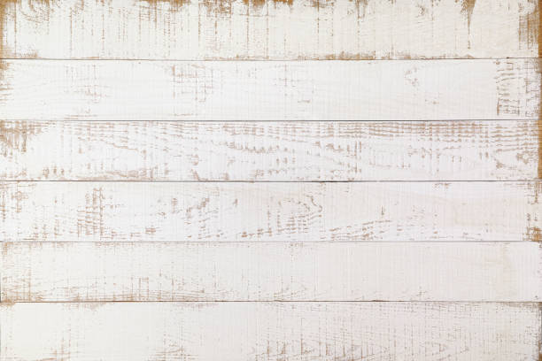 antiguo fondo abstracto de madera de roble con paneles de color blanco con mucho grano de madera y textura. - knotted wood plank wall abstract texture fotografías e imágenes de stock