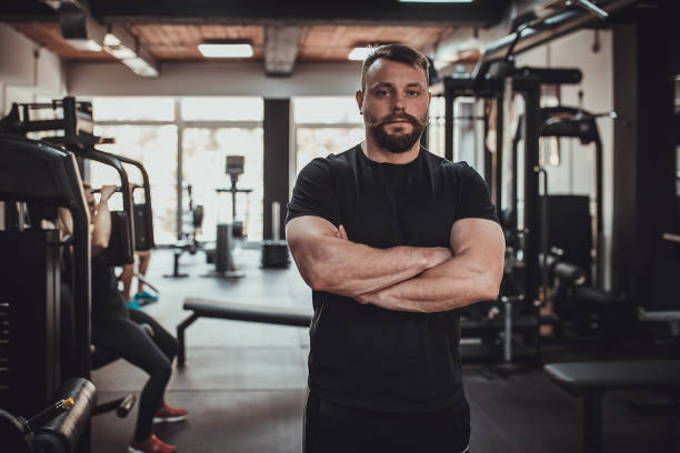 istock Fit man in gym 1313428604