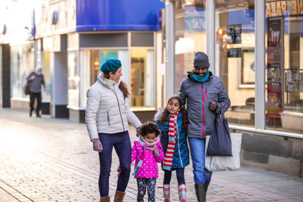 istock Family Day Out Shopping 1313429134