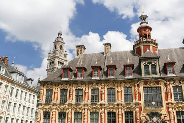 istock Grand Place Lille 1313442351