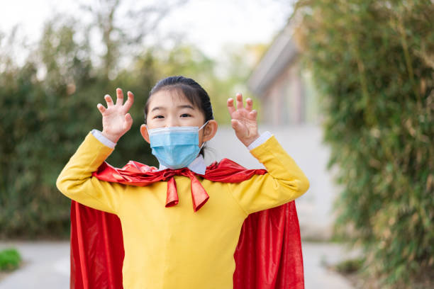 istock Mask Supergirl 1313475098