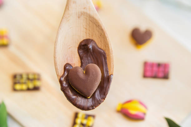 초콜릿에 대한 사랑 - candy heart shape sweet food holiday 뉴스 사진 이미지