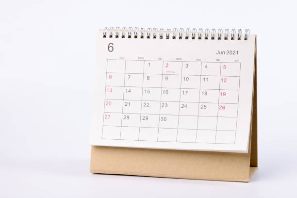 istock Applied paper calendar standing on white background 1313631221