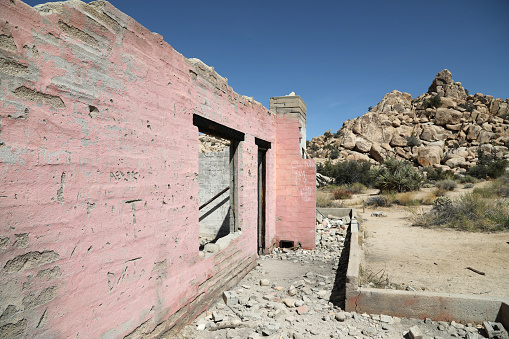 Ruins in Desert\nJoshua Tree National Park, California