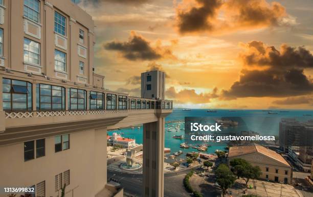 View Of The Lacerda Elevator In Salvador Bahia Brazil Stock Photo - Download Image Now