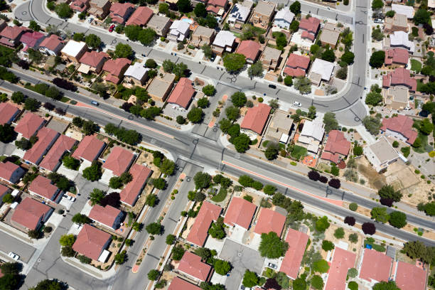 istock American Suburban Tract Housing 1313737065