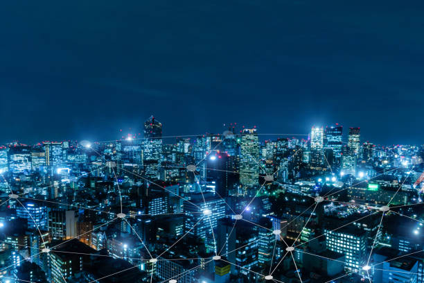 istock 5G. media link connecting on night city background, digital, internet, communication, cyber tech, speed internet, networking, smart city, business, partnership, network connection, technology concept 1313742109