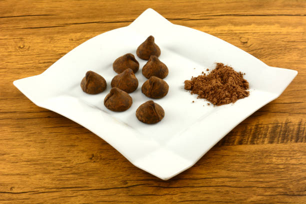 istock Cocoa dusted chocolate truffles with cocoa powder 1313755396