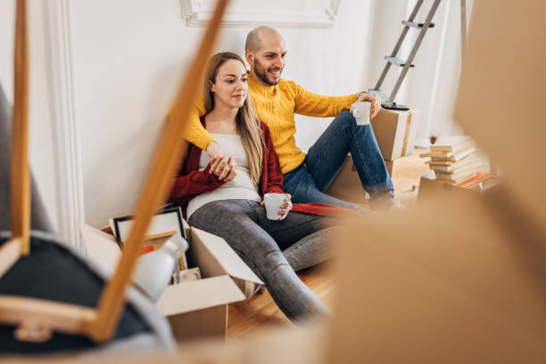 istock Couple in their new home 1313795190