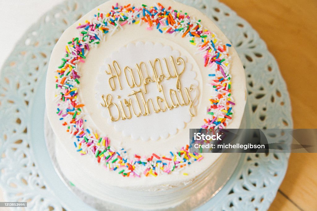 Happy Birthday Stock Photo - Download Image Now - Birthday Cake, High Angle View, Cake - iStock Happy Birthday Stock Photo - Download Image Now - Birthday Cake, High Angle View, Cake - iStock
