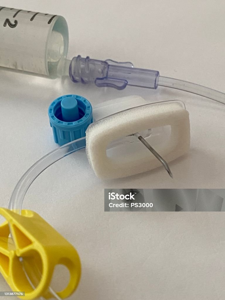 Port Needle Color Port Access Needle Kit Stock Photo - Download Image Now - Catheter ...