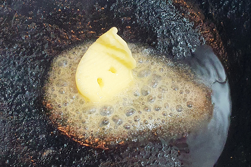 Beggining of the cooking process. Butter and oil.