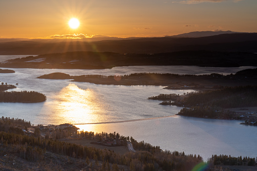Steinsfjorden, una rama del lago Tyrifjorden situado en Buskerud, Noruega. Vista desde Kongens Utsikt (Royal View) photo
