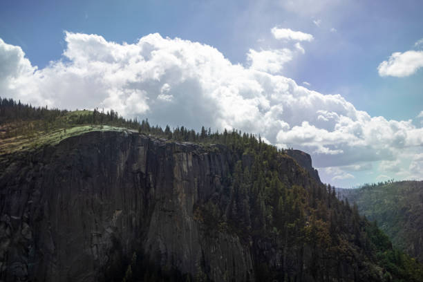 istock Yosemite National Park 1313889909