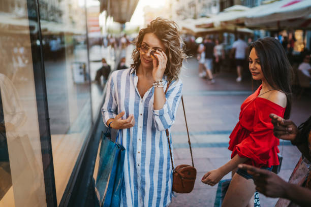 istock Shopaholics in action 1313962565