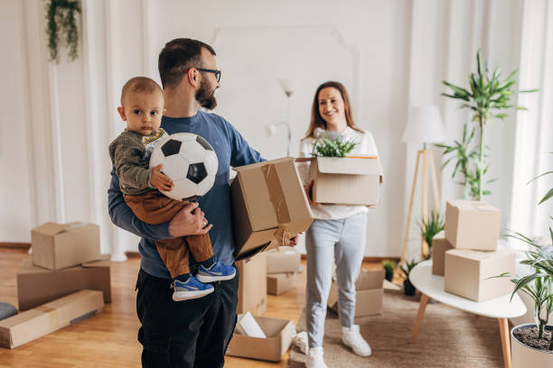 istock Family in their new home 1313977891