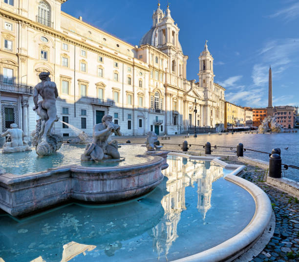 istock Piazza Navona at sunrise, Rome 1313978715