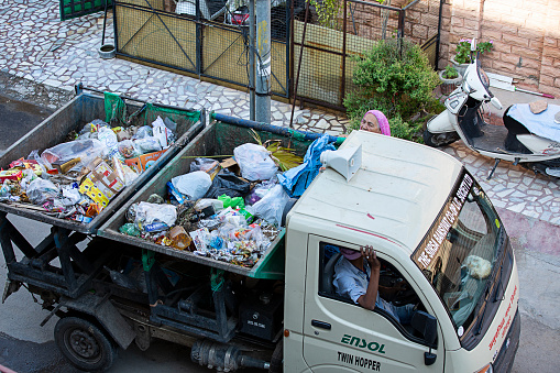Jodhpur, Rajashtbn, India. 20th April 2020 , Municipal Corporation has arranged garbage collection van / auto in the city for solid waste management. during the Lockdown , Covid-19 , corona virus